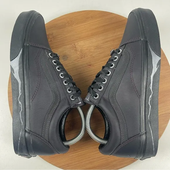 Vans x Harry Potter Deathly Hallows Old Skool Sneakers