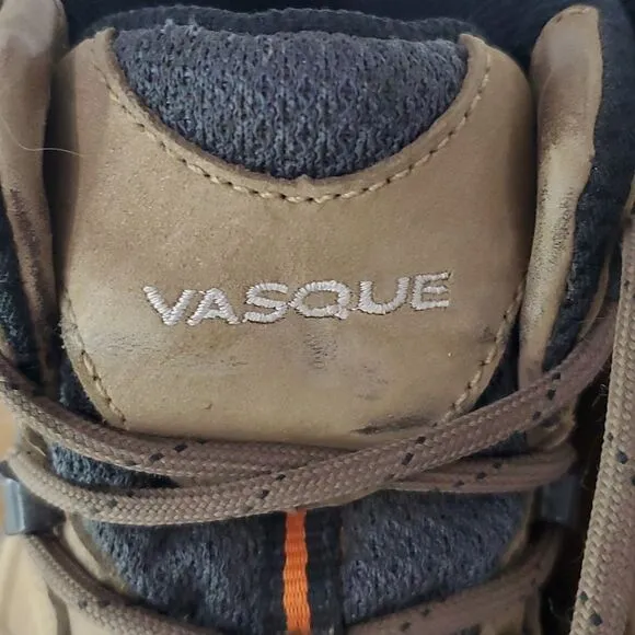 Vasque Men's Hiking Boots 7442 M 04 Vibram Soles Men's Size 7.5M
