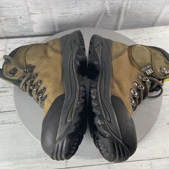 Vasque Boots Women Size 7 Wasatch GoreTex Waterproof Hiking Brown Vibram 7177
