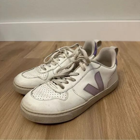 Veja Sneakers Tennis Shoes