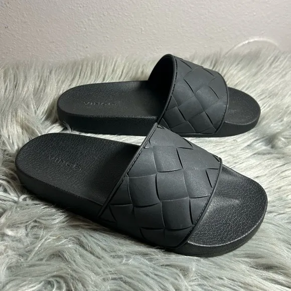 VINCE Women's Watley Woven EVA Sandal Black Woven Slide Sandals Size W8/M6