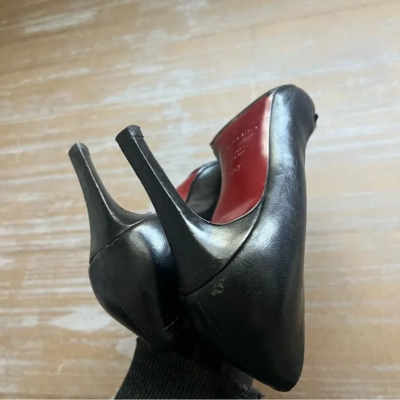 Vintage Burberry Novacheck Leather Heels Preppy Career Work Wear Womens 9.5