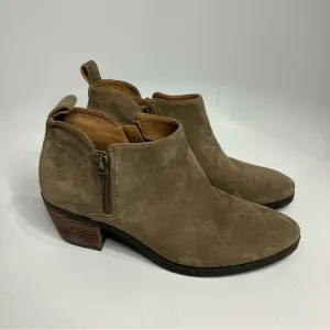 Vionic Cecily ankle boots waterproof tan size 8.5