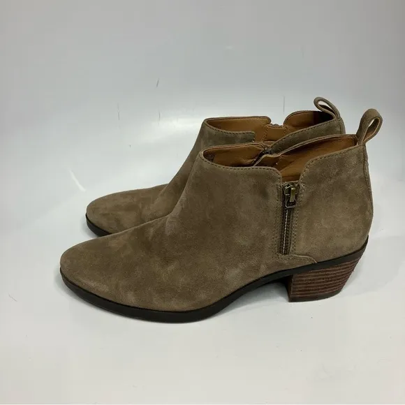 Vionic Cecily ankle boots waterproof tan size 8.5