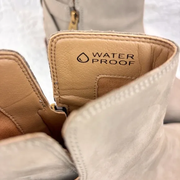 Vionic Sienna Waterproof Stone ankle boots zipper sz 7