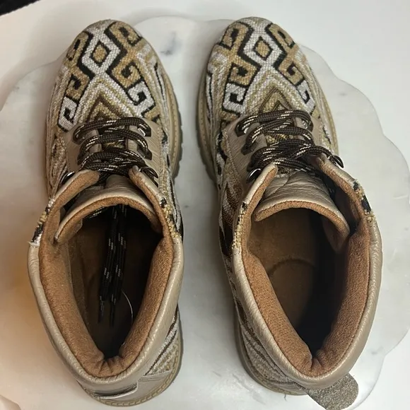 Weavers Alaska Unique Handmade Boots Size EU 39/9 Women’s