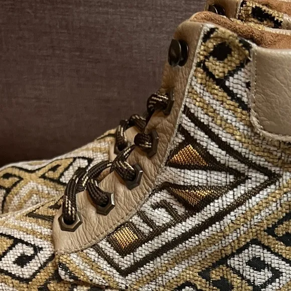 Weavers Alaska Unique Handmade Boots Size EU 39/9 Women’s