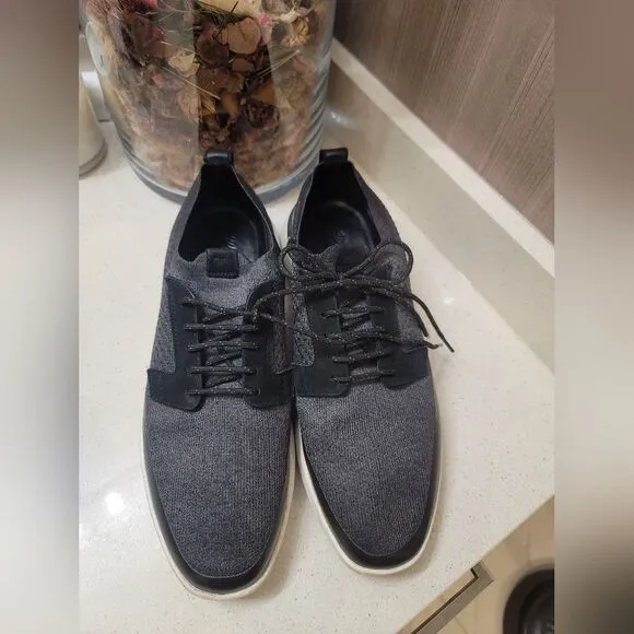 Wolf and Shepherd Swiftknit shoes Men's 9