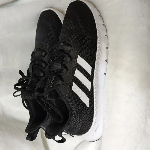 Womens Adidas Running Shoe