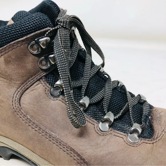 Women’s Timberland Nubuck Hiking Ankle Boots