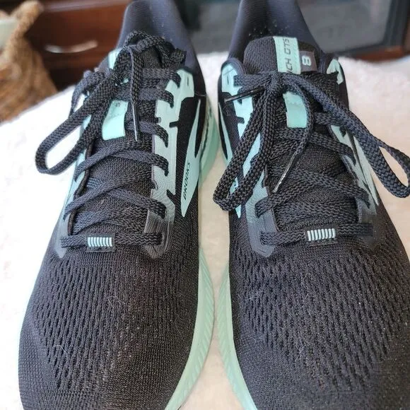 Womens Brooks Running Shoes