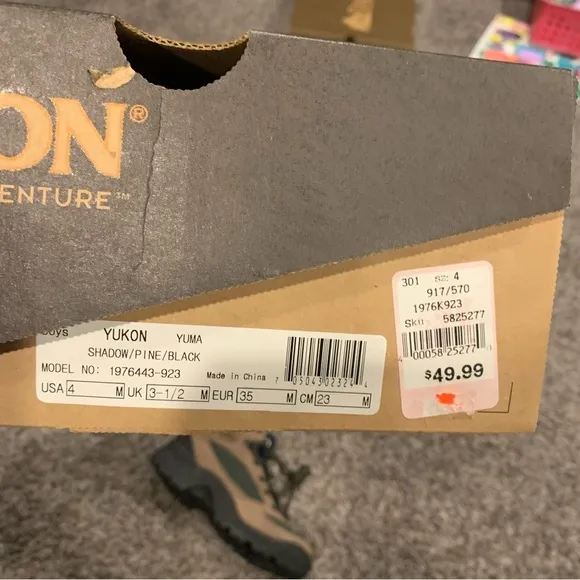 Yukon Hiking Boots