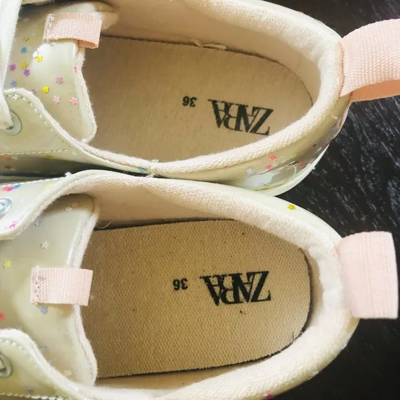 ZARA VINYL STAR AND HEARTS SHOES