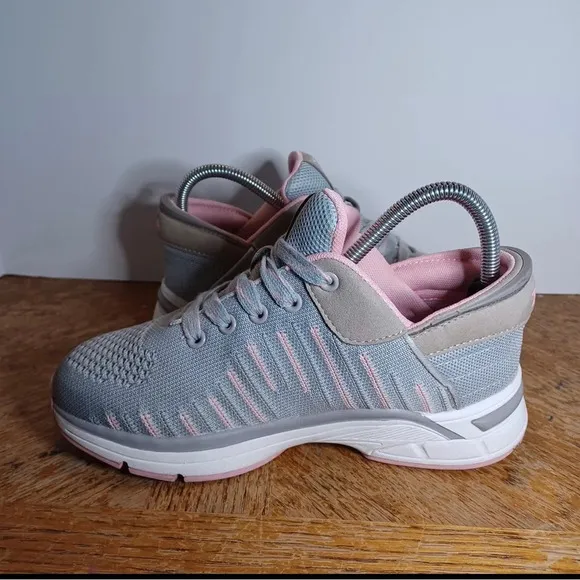Zeba Sneakers Womens Hands Free Gray Pink Shoes Size 7.5